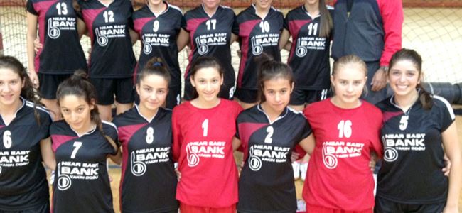 Çekişmeli maç YDÜ’nün: 15-13