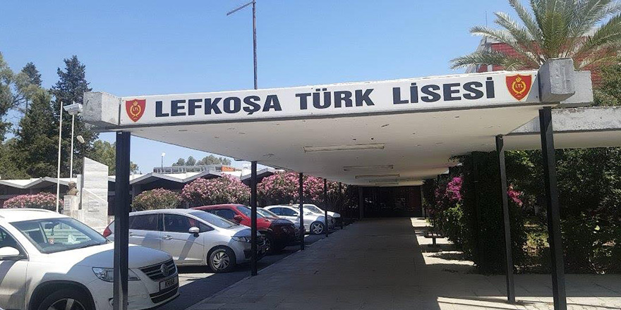 Lefkoşa Türk Lisesi'nde 11. sınıf öğrenci pozitif