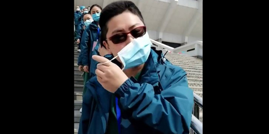 Son hastane kapatıldı, Wuhanlı doktorlar maske attı