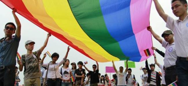 Hırvatlar eşcinsel evliliğe hayır dedi