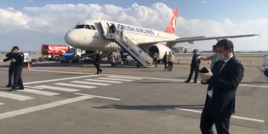 128 yolcu Ercan’a indi