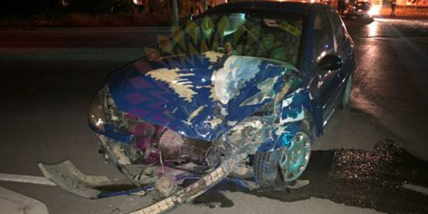 Kırmızı ışıkta durmadı: 1 yaralı!