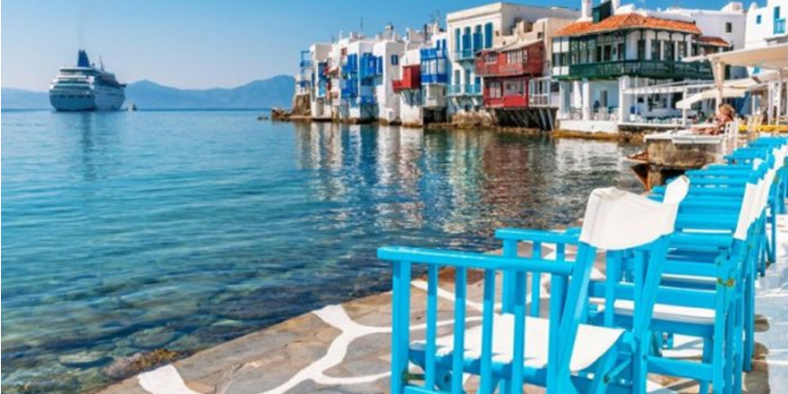 Yunanistan turizm sezonunu açıyor