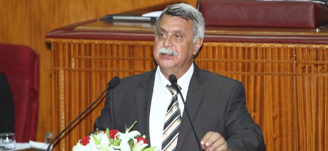 Soyer: “Dut yemiş bülbüle döndünüz”