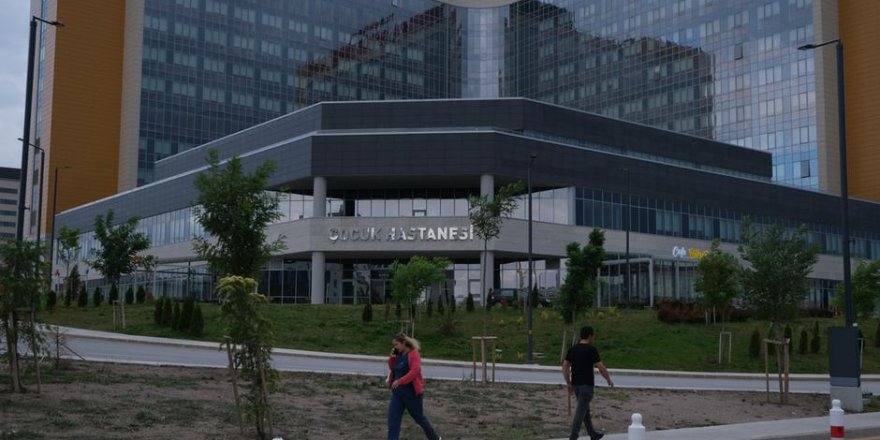 Reuters: Türk hastaneleri borç indirimi talep etti