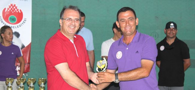 Yusuf Yönlüer yaşamını yitirdi