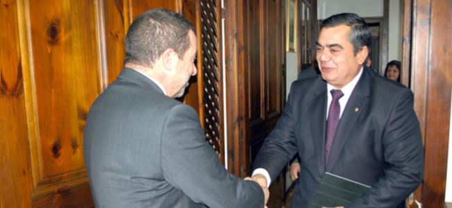 Denktaş, MOK’u kendine getirdi (!)