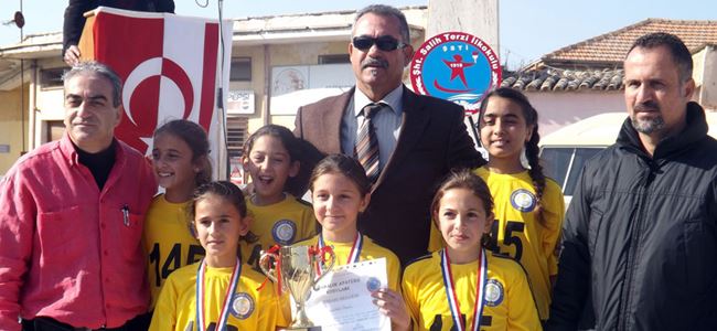 Gönendere’de küçükler koştu