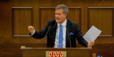 Üniversite yönetimine 'sabıkalı atama' Meclis'i gerdi