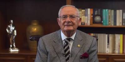 Eski Büyükelçiye disiplin soruşturması