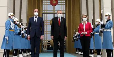 AB Komisyonu Başkanı: Türkiye'nin AİHM kararlarına uyması önemli