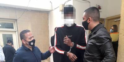 Polis: Ülkeden ihraç edilmeyi talep etti