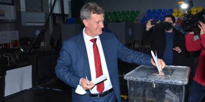 Arıklı yüzde 53.6 oy ile galip