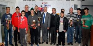 Satrançta ödüller verildi