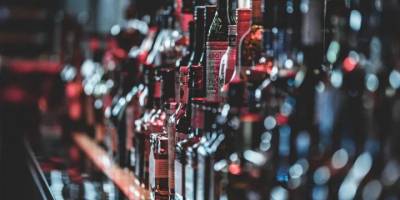 “Alkol kullanımı ile Covid-19 aşılarının etkisi arasında hiçbir bağlantı yok”