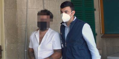 Polis: “Mesaj atarak taciz etti”