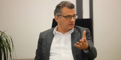 "Ekonomide istikrar kalkınma planları ile sağlanacak"