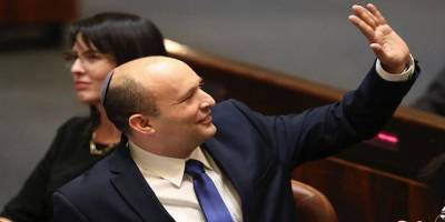 Netanyahu dönemi bitti, 8 partili koalisyon