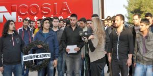 Bet ofise tepki çığ gibi