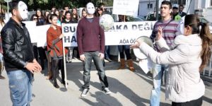 Öğrencilerin burs isyanı 