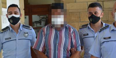 Misafirliğe gitti, taciz etti