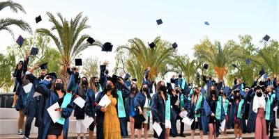 DAÜ'de genç eczacılar yemin etti