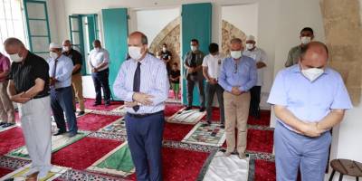 Kapalı Maraş'ta ilk cuma namazı kılındı