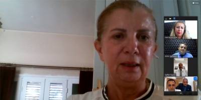 Canaltay evinden çalışıyor