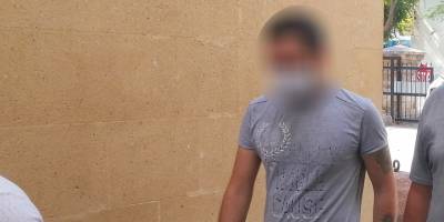 Arkasından konuştu diye bıçakla yaraladı