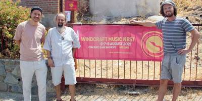 Bas klarnet ve mbira’dan çıkan ikili derin bir sezgisel yolculuk hikayesi