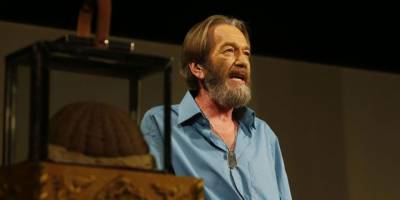 Ferhan Şensoy hayatını kaybetti