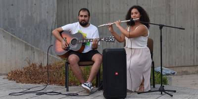 “Garaböcü” masalı Atatürk Kültür Merkezi önünde sahnelendi