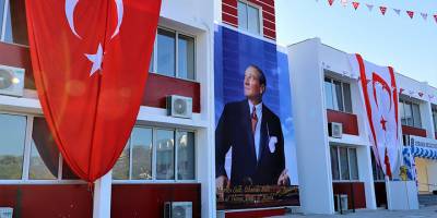 Girne'de Osman Nejat Konuk Ortaokulu açıldı