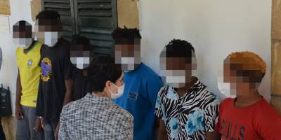 ‘Evde uyuşturucu satışı’: 6 zanlı