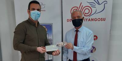 Devlet Piyangosu’nun 8 Ekim çekilişinin talihlisi ikramiyesini teslim aldı