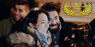 Teslimat’a bir ödül daha… İzel Seylani “En İyi Aktör” seçildi