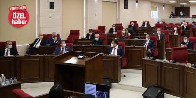 Şimdi de Bütçe Krizi