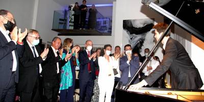 Genç Rus piyanist Vladimir Petrov, Rus Klasikleri kadar muhteşemdi