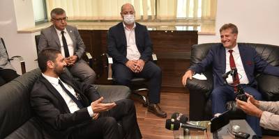 Arıklı görevi Atun'a devretti