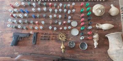 Ergazi’de cephanelik gibi ev