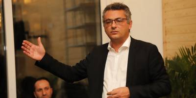 Erhürman: Gençlerimize göç yollarını gösteren bir zihniyetle karşı karşıyayız!