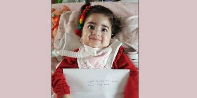 İlk maaşını Asya bebekle paylaştı