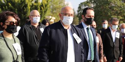 Özker Hoca özlemle...