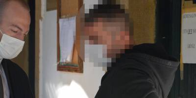 Üzerinde ‘kanunsuz silah’ bulunan bir kişi tutuklandı