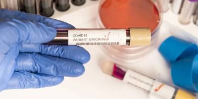 Üst Komite: Temaslı tam aşılı kişiler maskeli ve semptom takibi ile günlük hayatlarına devam edecek