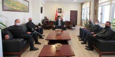 Sucuoğlu, KAR-İŞ heyetiyle görüştü