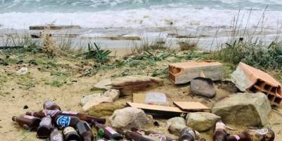 İçtiler bıraktılar, Cemil öğretmen temizledi!