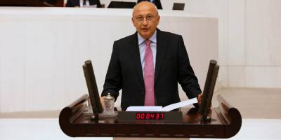 CHP'li vekil Utku Çakırözer: "Türkiye’ye giriş yasağı olan kaç Kıbrıslı Türk var?"