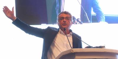 Erhürman: Beceriksiz, basiretsiz ve gailesiz bir yapıyla karşı karşıyayız