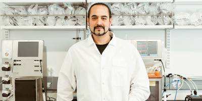 Virolog Semih Tareen: “Eski hayatımıza döneceğiz ama virüsle yaşamayı da öğreneceğiz”